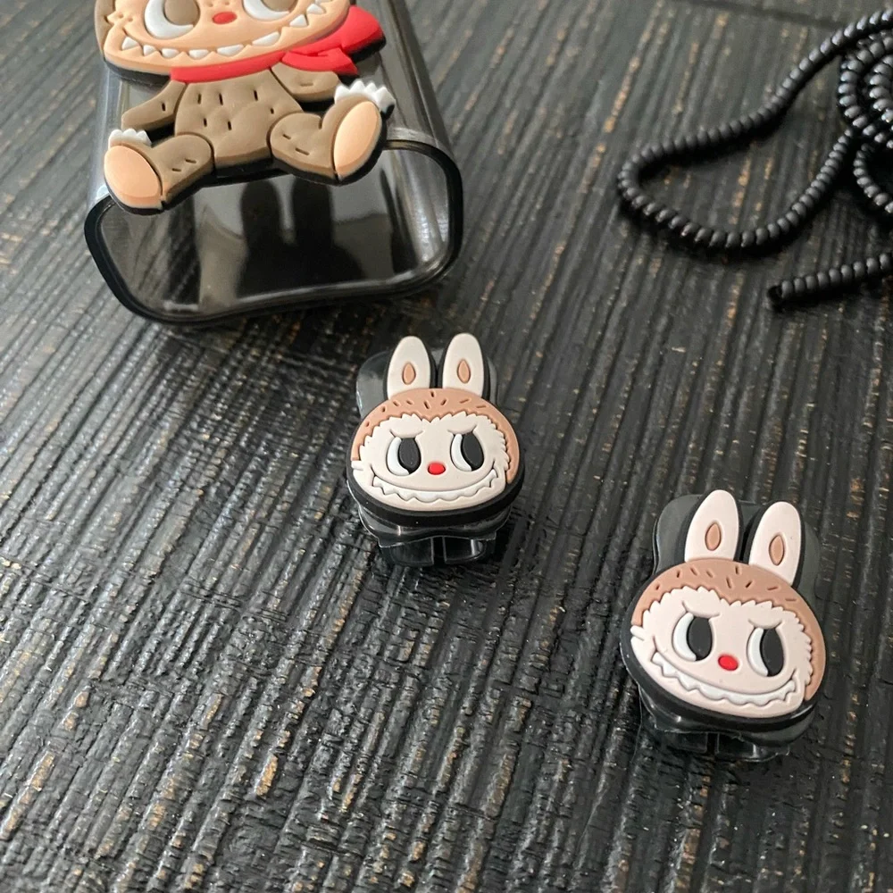 LaBuBu Cartoon Character Charger Cover & Spiral Data Cable Protector Set